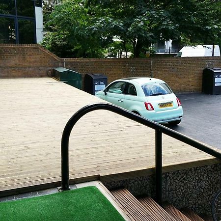 Cygnet House Aparthotel Croydon Esterno foto
