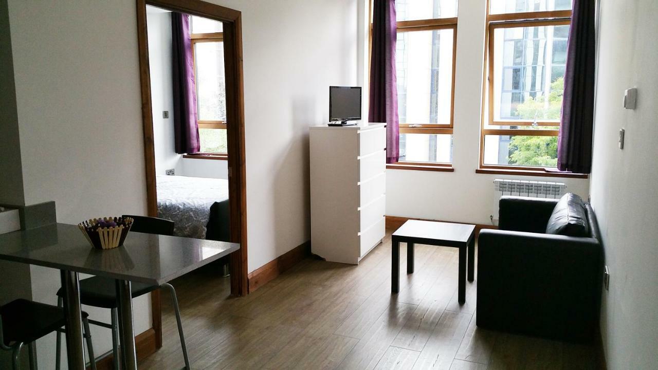 Cygnet House Aparthotel Croydon Esterno foto